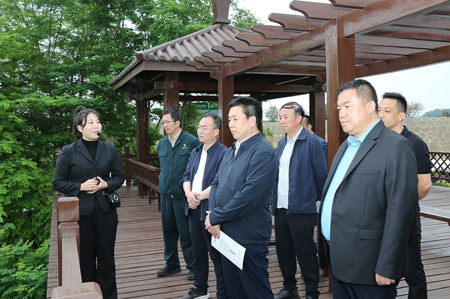 40-2023年6月，省生態(tài)環(huán)境廳副廳長劉文璽蒞臨金徽股份調(diào)研.jpg